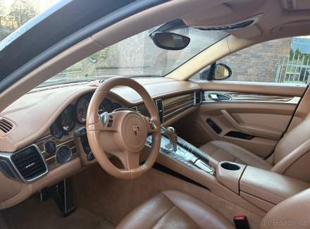 Porsche - Panamera