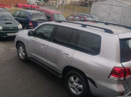 Toyota - Land Cruiser