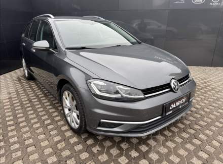 Volkswagen - Golf