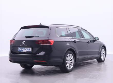 Volkswagen - Passat