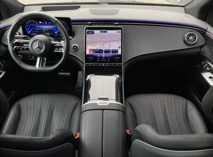 Mercedes-Benz - EQE