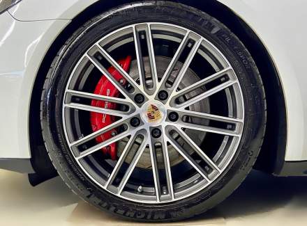 Porsche - Panamera