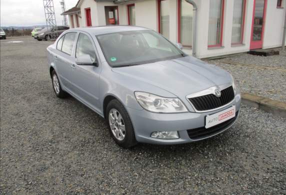 Škoda - Octavia