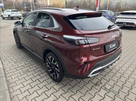 Kia - XCeed