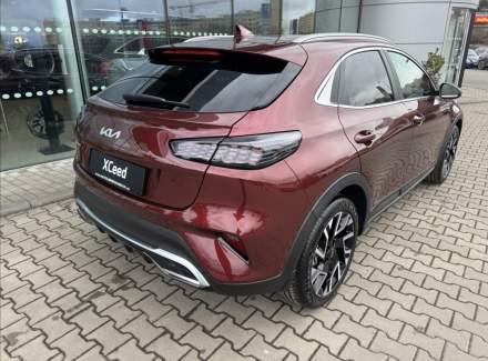 Kia - XCeed