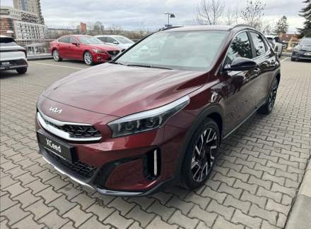 Kia - XCeed