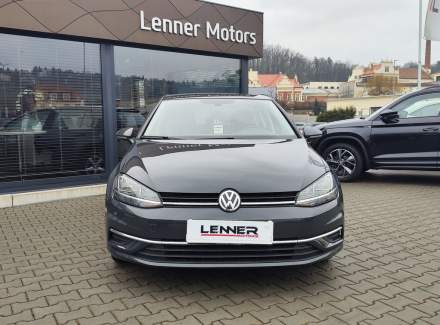 Volkswagen - Golf