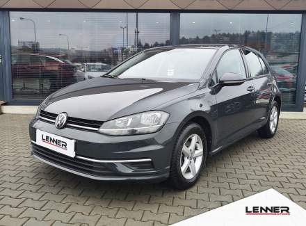 Volkswagen - Golf