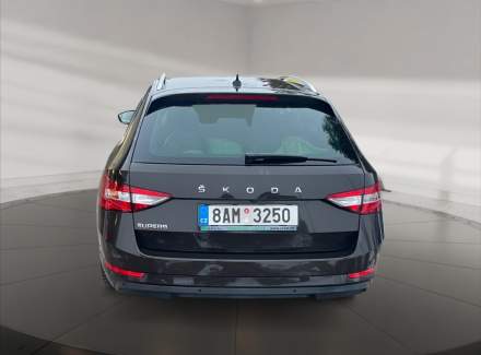 Škoda - Superb