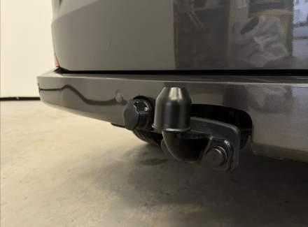 Volkswagen - Caravelle