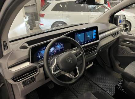 Volkswagen - Caravelle