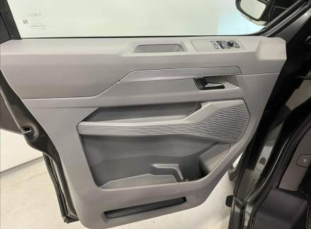 Volkswagen - Caravelle