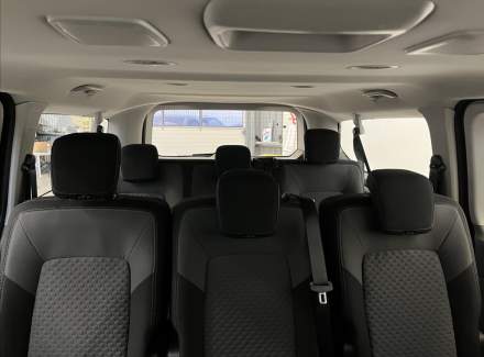 Volkswagen - Caravelle