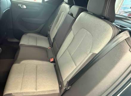 Volvo - XC40
