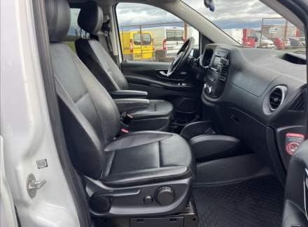 Mercedes-Benz - Vito