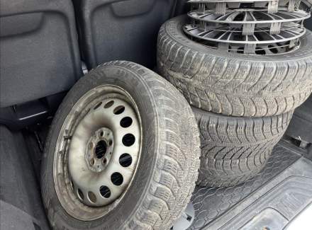 Mercedes-Benz - Vito