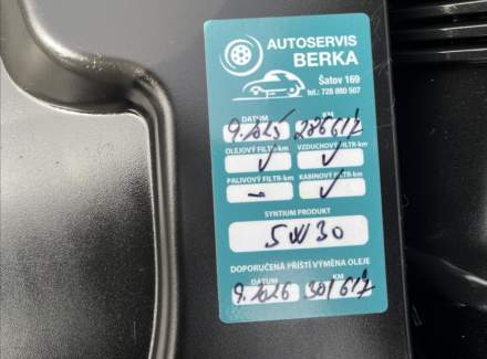 Mercedes-Benz - Vito