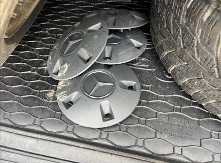 Mercedes-Benz - Vito