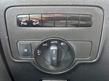 Mercedes-Benz - Vito