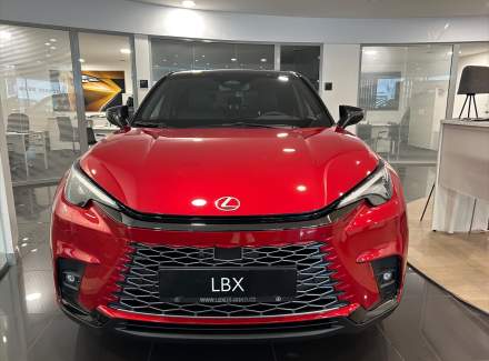 Lexus - LBX