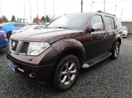 Nissan - Pathfinder