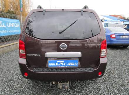 Nissan - Pathfinder