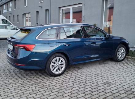 Škoda - Octavia