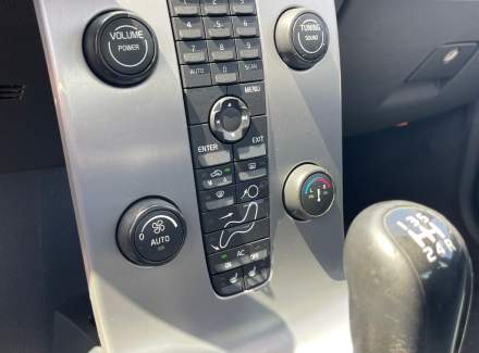 Volvo - S40