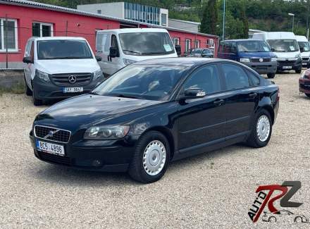 Volvo - S40