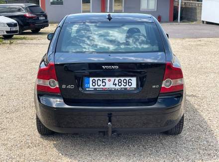 Volvo - S40