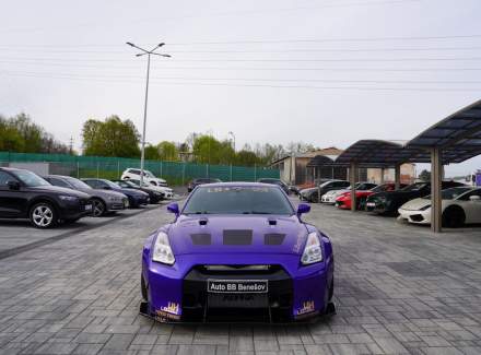 Nissan - GT-R