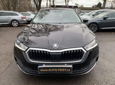 Škoda - Octavia