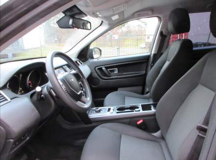 Land Rover - Discovery Sport