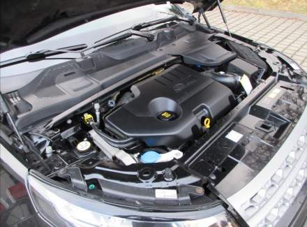 Land Rover - Discovery Sport