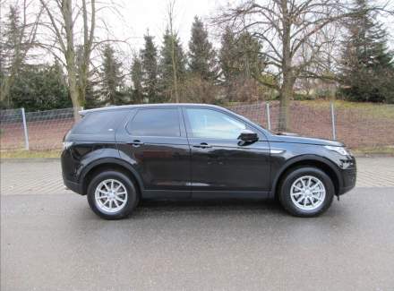 Land Rover - Discovery Sport