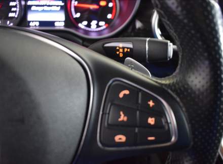 Mercedes-Benz - V-class