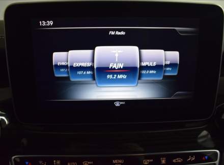 Mercedes-Benz - V-class