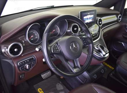 Mercedes-Benz - V-class