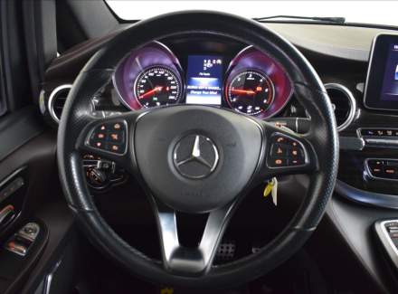 Mercedes-Benz - V-class