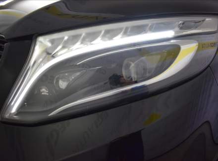 Mercedes-Benz - V-class