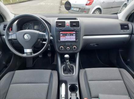 Volkswagen - Golf