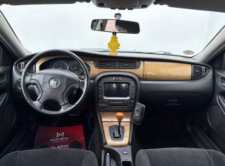 Jaguar - X-type