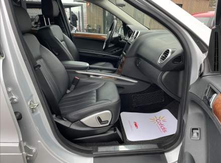 Mercedes-Benz - M-class