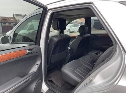 Mercedes-Benz - M-class