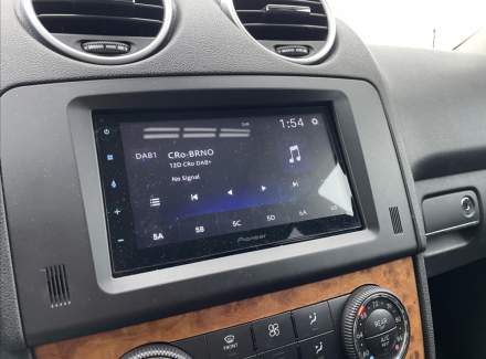 Mercedes-Benz - M-class