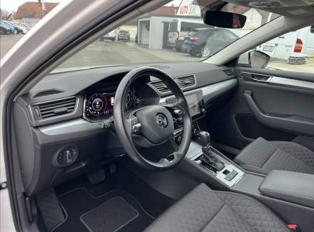 Škoda - Superb