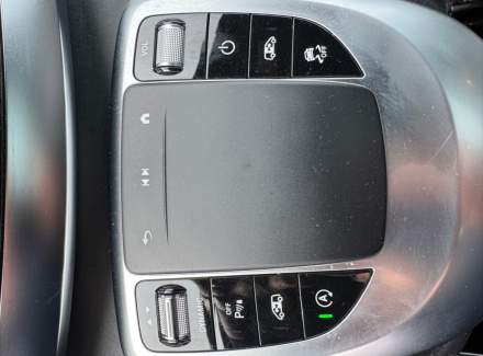 Mercedes-Benz - V-class