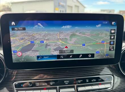 Mercedes-Benz - V-class