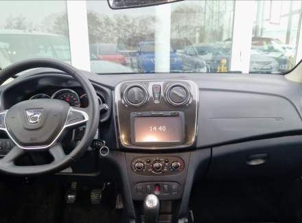 Dacia - Sandero