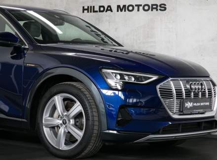Audi - E-tron